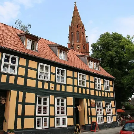 Lindenhof Liepgarten - & Gaststaette Guest house Ueckermunde