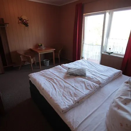 Guest house Lindenhof Liepgarten - & Gaststaette Ueckermunde