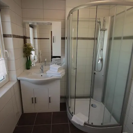 Lindenhof Liepgarten - & Gaststaette Ueckermünde